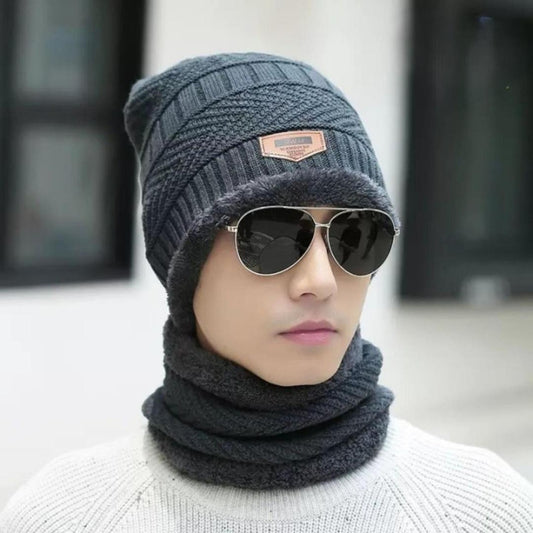 2 pcs beanie and neck warmer